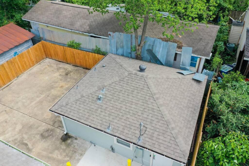 Cosmic Studio At North Downtown Villa Houston Exteriör bild